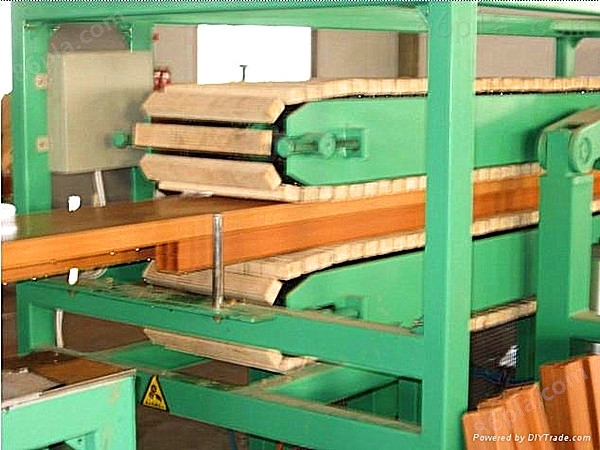 PVC木塑型材挤出生产线